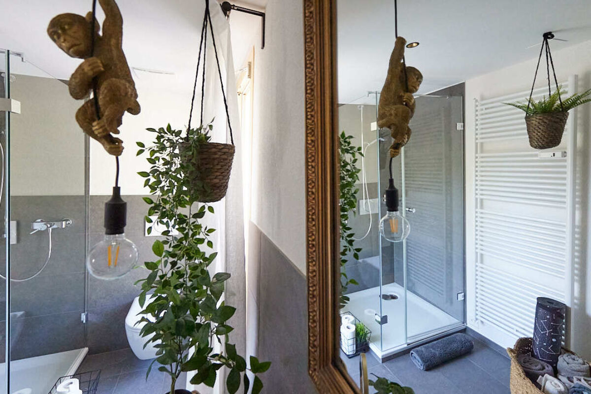 Apartment 106 12